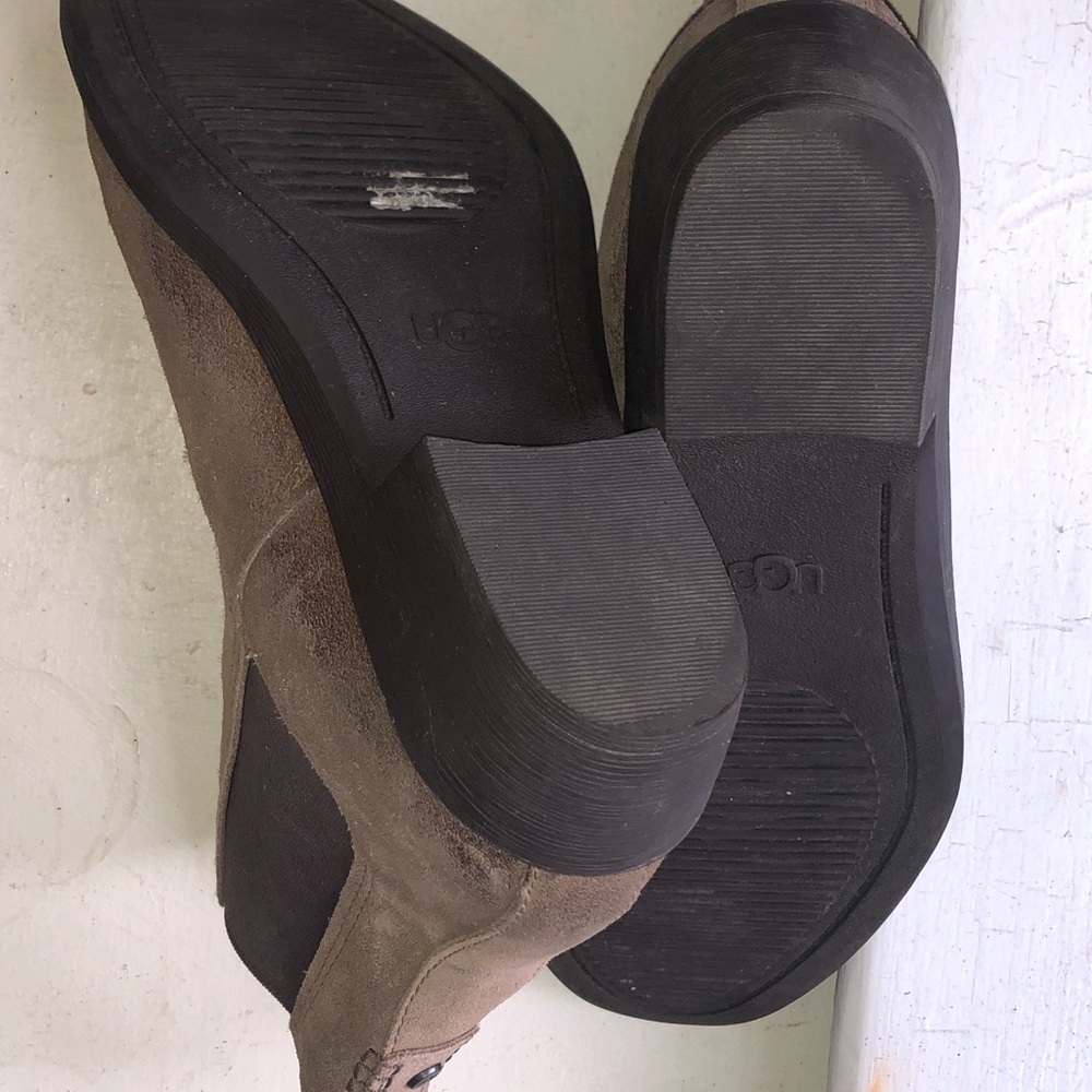 UGG Suede Boots - Picture 5 of 7